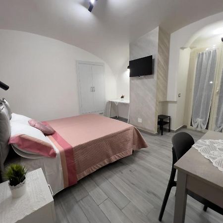 La Casa Della Nonna - Quartierispagnoli Napoli Dış mekan fotoğraf